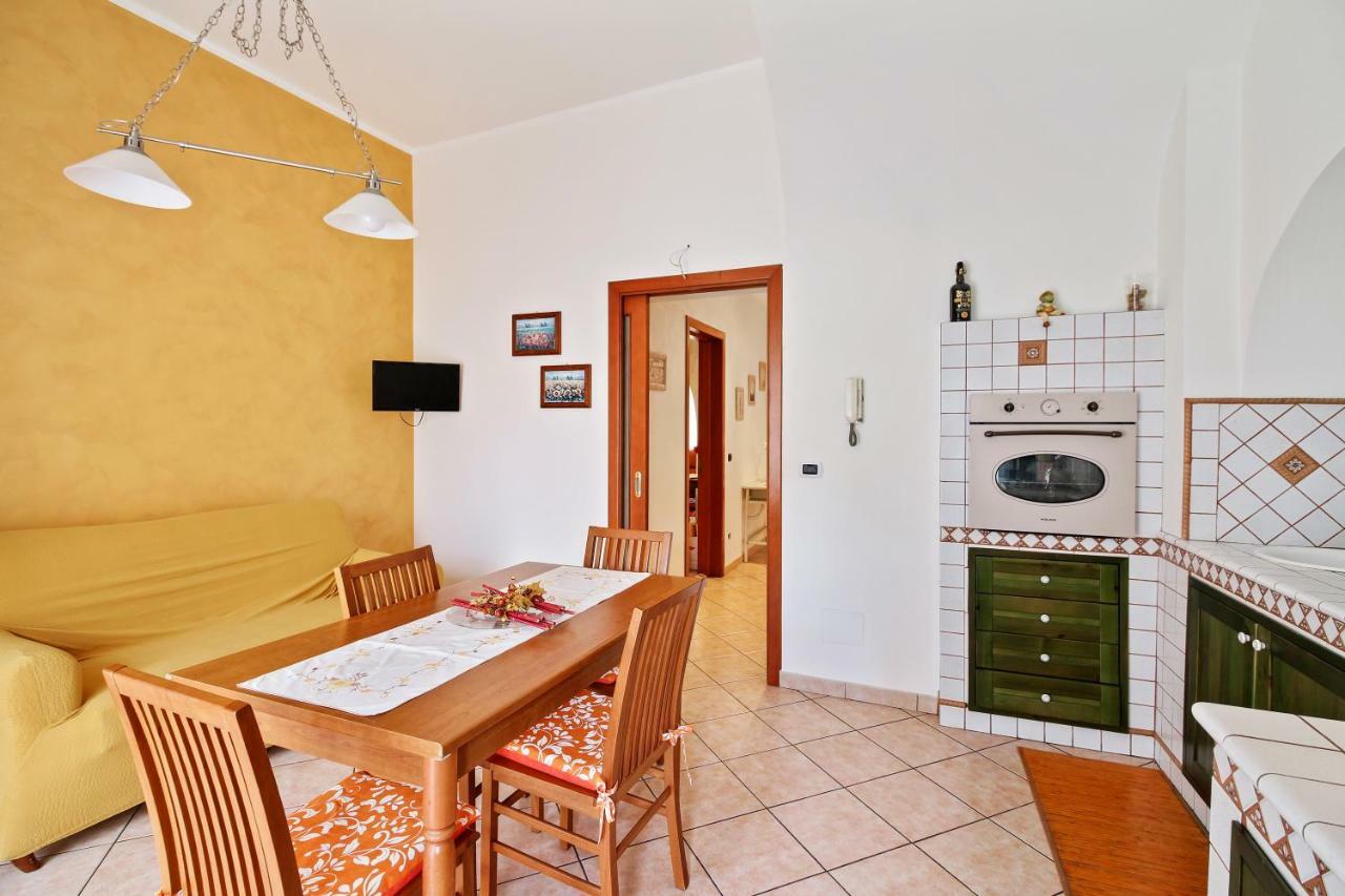 Central Balcony Apartment Catania Exterior photo